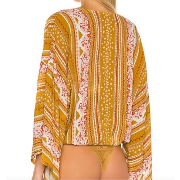 Intimately Free People Womens Gold Patterned Blouse Bodysuit NEW Size XS - Picture 4 of 15